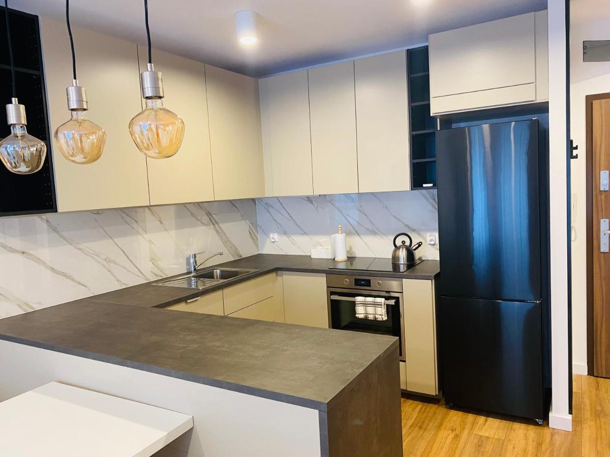 Apartament Mgla Zielona Góra Buitenkant foto
